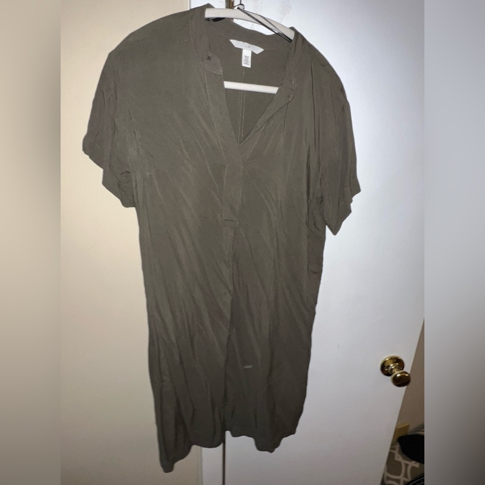h&M t-shirt green dress x-small made of viscose